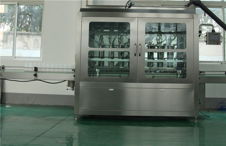 ketçup doldurma maşını